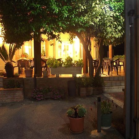 Hotel Ristorante Mosaici Piazza Armerina Kültér fotó