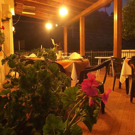 Hotel Ristorante Mosaici Piazza Armerina Kültér fotó